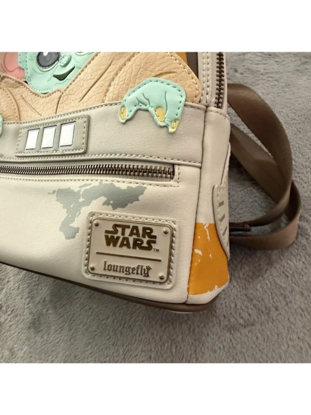 Loungefly Star Wars The Mandalorian The Child Cradle Mini Backpack Grogu Yoda